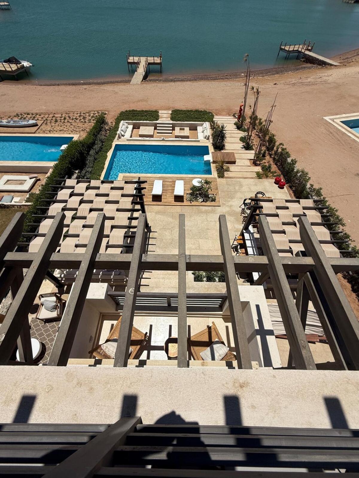 Gouna's *